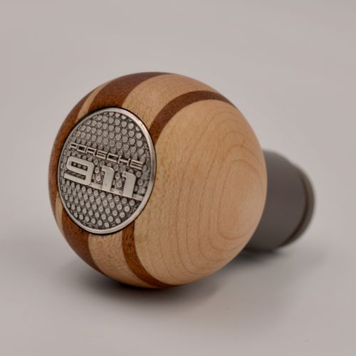 Porsche 911 Gear knob/MAHOGANY WOOD AND CANADIAN MAPLE (964/993/996/997).