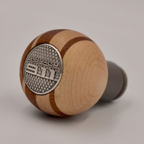 Porsche 911 Gear knob/MAHOGANY WOOD AND CANADIAN MAPLE (964/993/996/997).