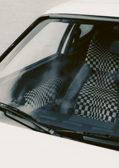 Woven from dreams: Porsche brings back historic fabrics