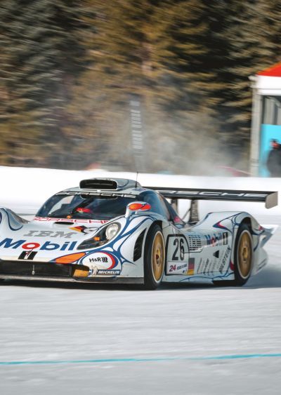 Ice Race Aspen: The Porsche 911 GT1 takes to the ice with Stéphane Ortelli
