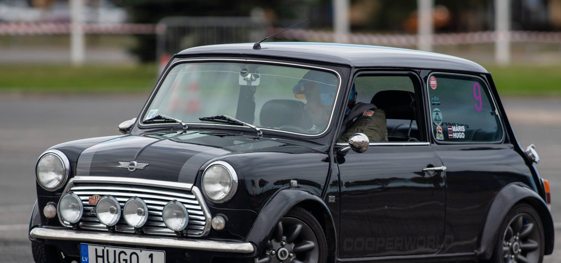 Black Classic Mini  Classic mini, Bmw black, Mini